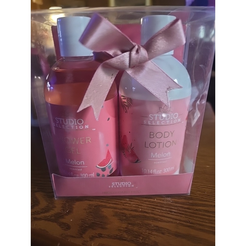 Studio Selection, Body Care Duo, Shower Gel and Body Lotion,‎ Melon Scent